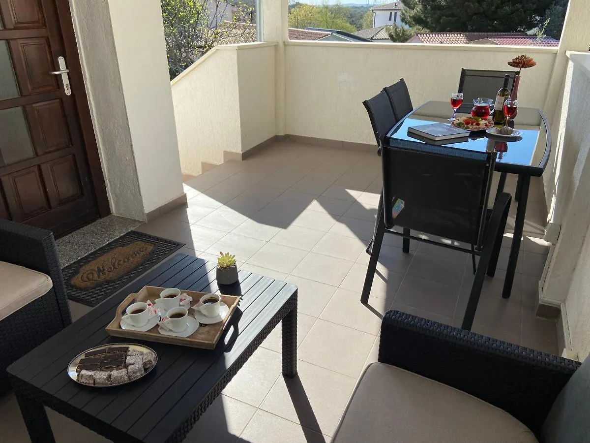 Apartment Madis & Free Bikes Pula Croatia